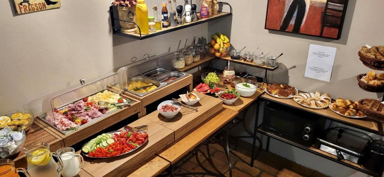 Hotel Via Ironia Vysoké Mýto المظهر الخارجي الصورة