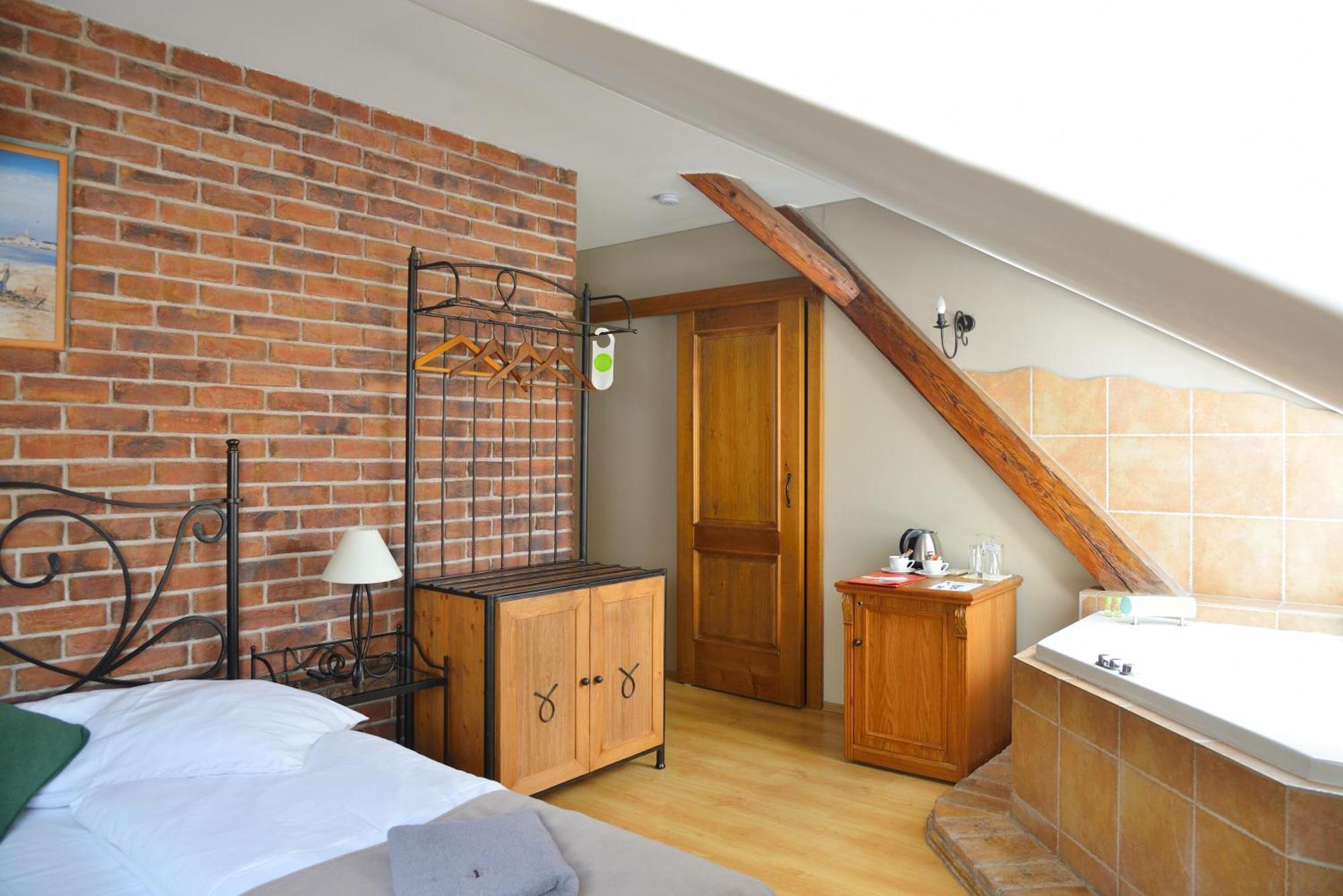 Hotel Via Ironia Vysoké Mýto المظهر الخارجي الصورة